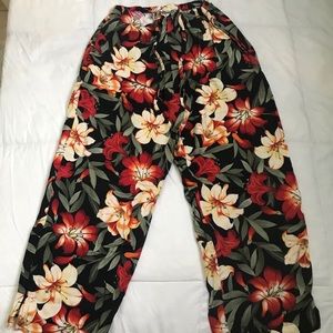 Floral high waisted pants